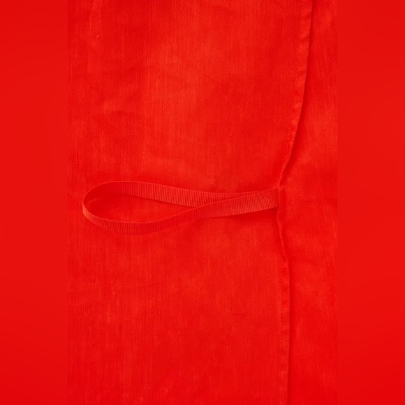 COS The V-Neck Linen Maxi Dress - Picture 6 of 8